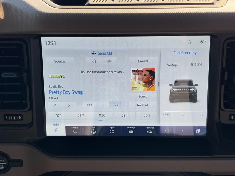 Ford Bronco Vehicle Image 13