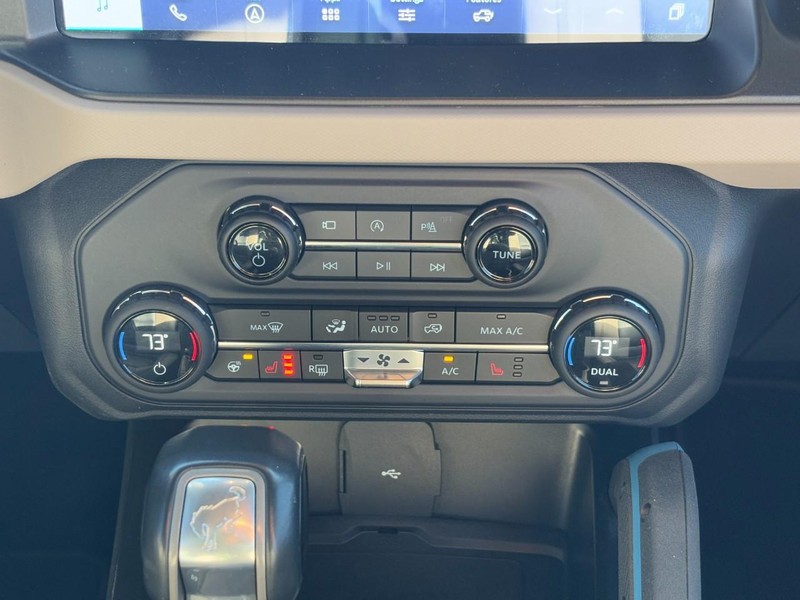 Ford Bronco Vehicle Image 14