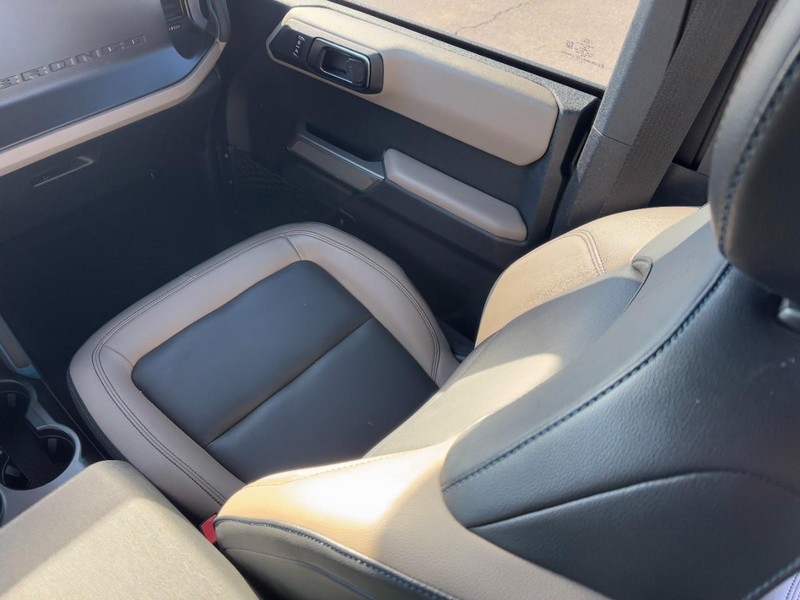 Ford Bronco Vehicle Image 15