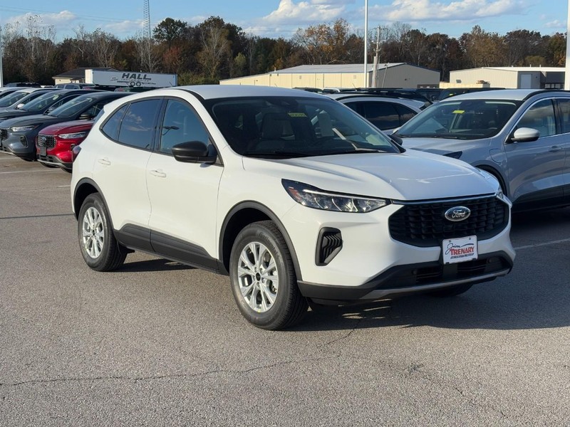 Ford Escape Vehicle Image 02