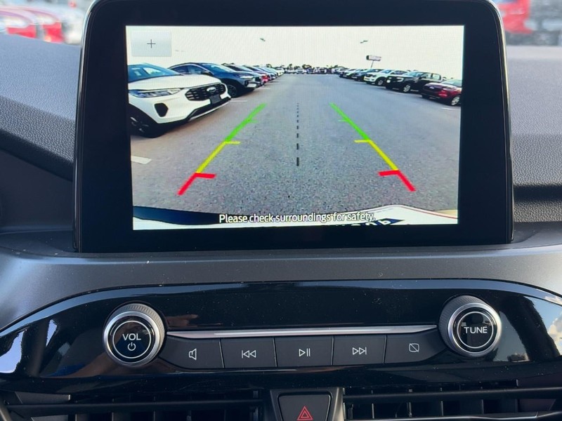 Ford Escape Vehicle Image 16