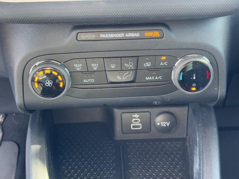 Ford Bronco Sport Vehicle Image 22