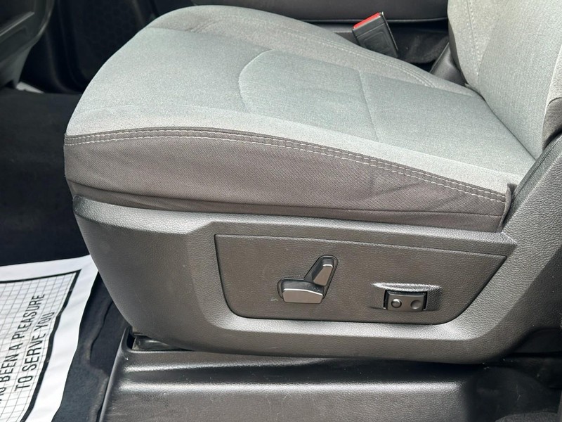 Ram 2500 Vehicle Image 16