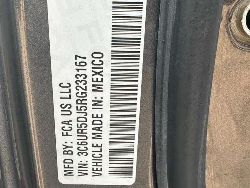 Ram 2500 Vehicle Image 21