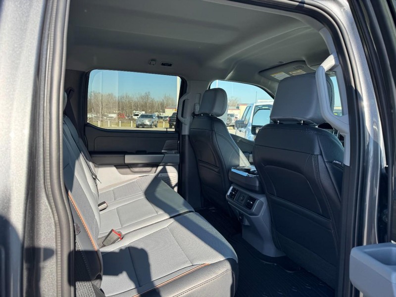 Ford F-150 Vehicle Image 06