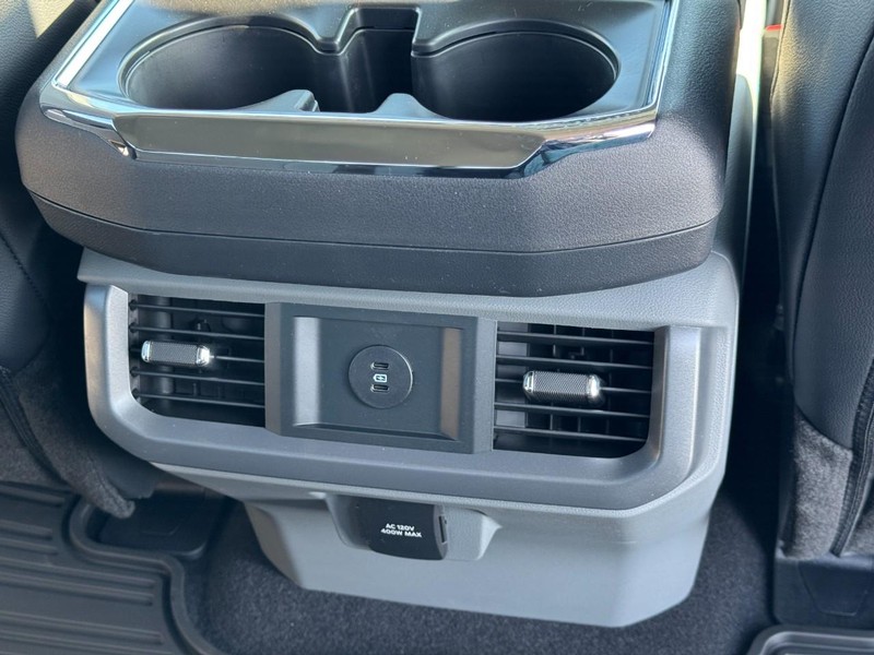 Ford F-150 Vehicle Image 11