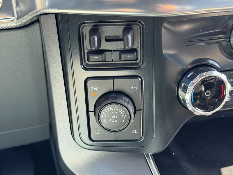 Ford F-150 Vehicle Image 17