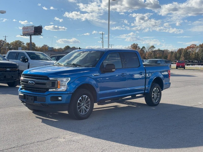 Ford F-150 Vehicle Full-screen Gallery Image 15