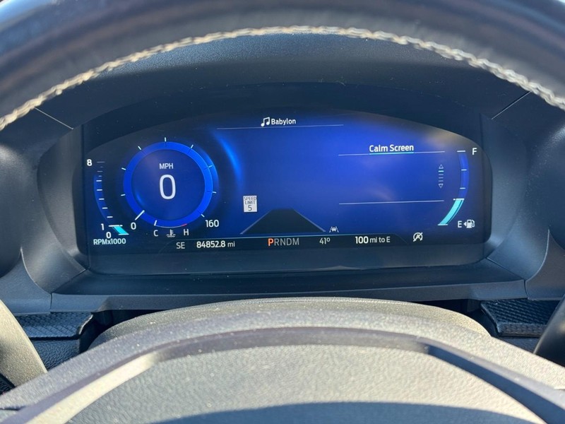 Ford Explorer Vehicle Full-screen Gallery Image 28