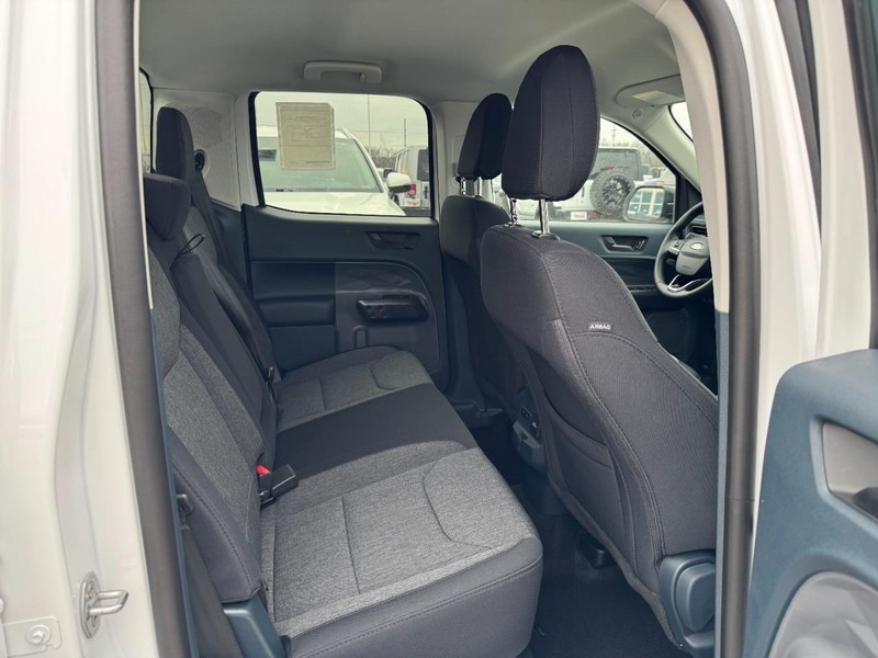 Ford Maverick Vehicle Image 05