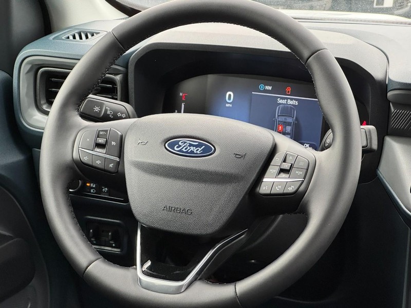 Ford Maverick Vehicle Image 07