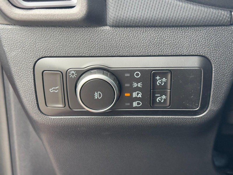 Ford Bronco Sport Vehicle Full-screen Gallery Image 10