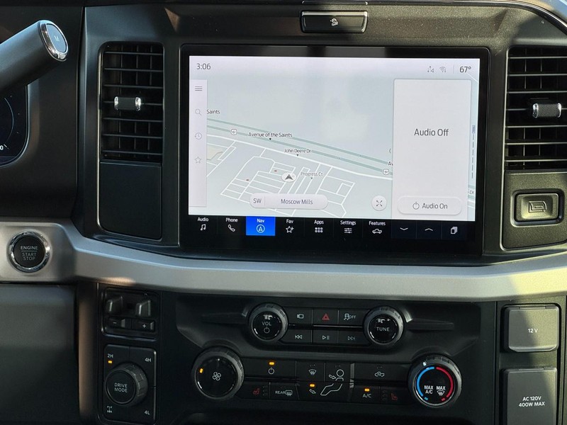 Ford Super Duty F-350 SRW Vehicle Image 09