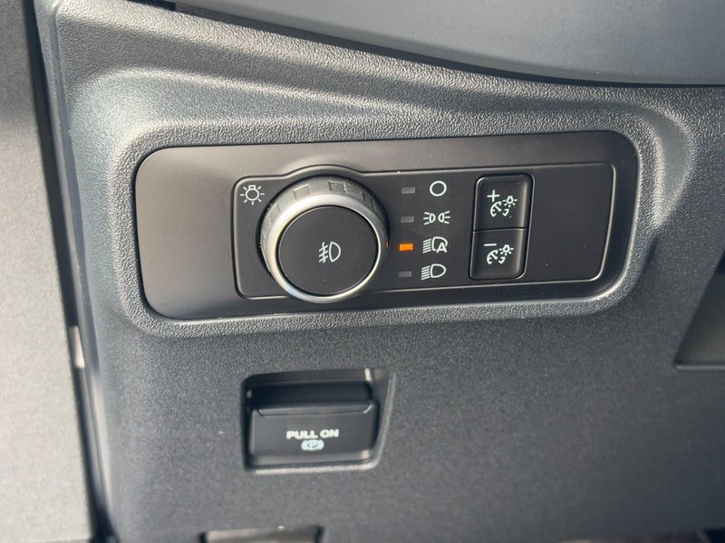 Ford Bronco Vehicle Image 10