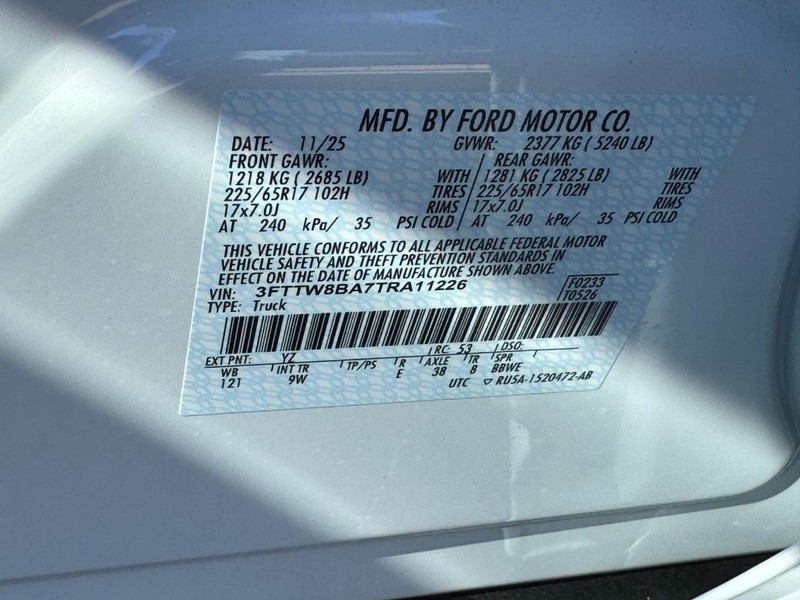 Ford Maverick Vehicle Full-screen Gallery Image 16