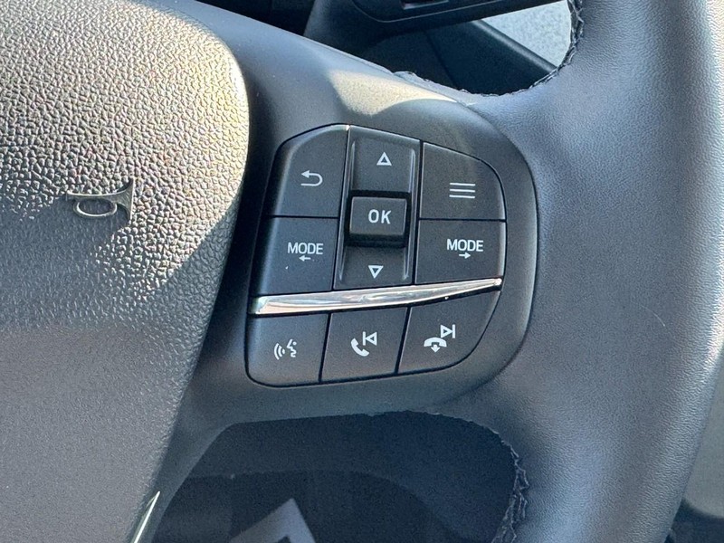 Ford Maverick Vehicle Full-screen Gallery Image 14