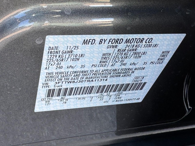 Ford Maverick Vehicle Full-screen Gallery Image 17