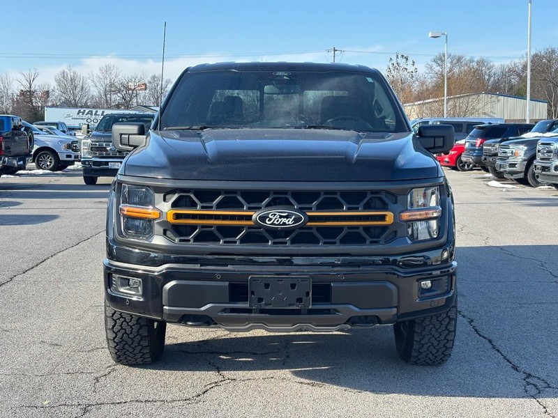 Ford F-150 Vehicle Full-screen Gallery Image 8