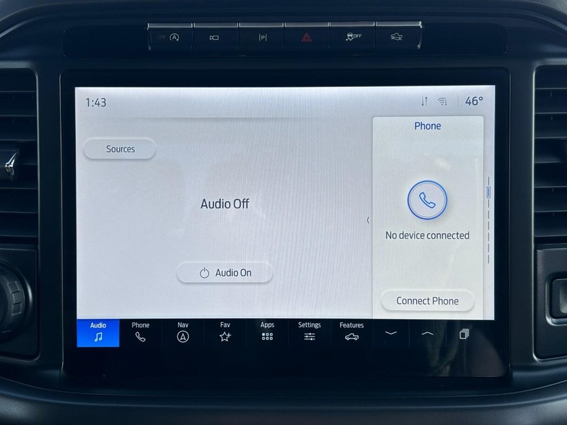 Ford F-150 Vehicle Full-screen Gallery Image 12