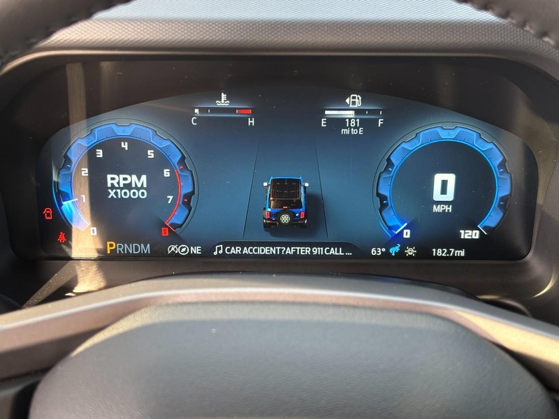 Ford Bronco Vehicle Full-screen Gallery Image 14