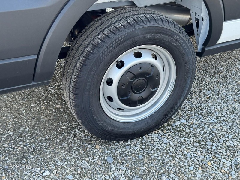 Ford Transit Cargo Van Vehicle Full-screen Gallery Image 4