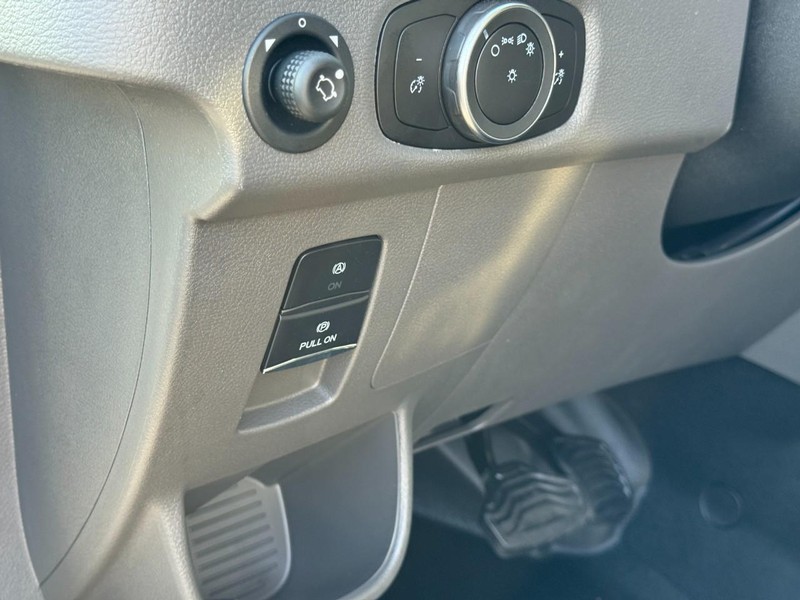 Ford Transit Cargo Van Vehicle Full-screen Gallery Image 12