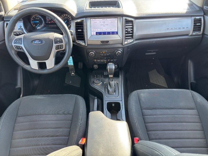 Ford Ranger Vehicle Full-screen Gallery Image 11