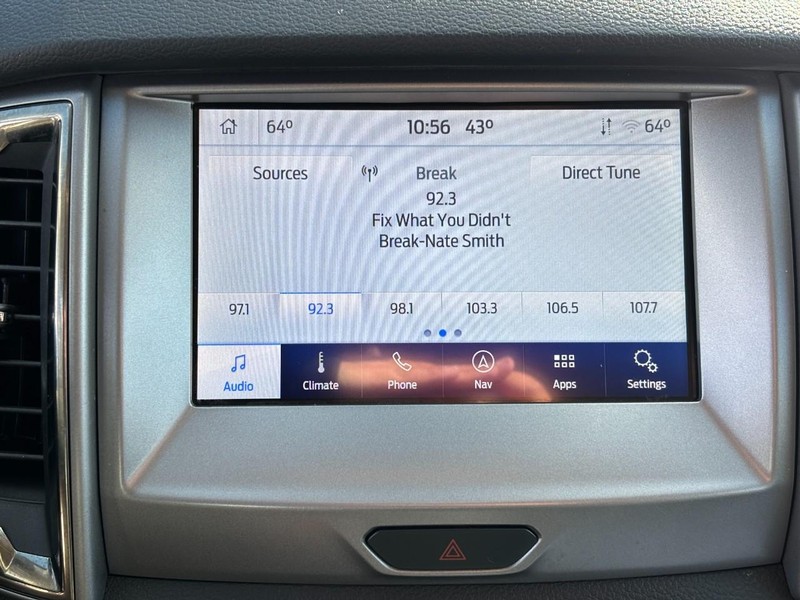 Ford Ranger Vehicle Full-screen Gallery Image 20