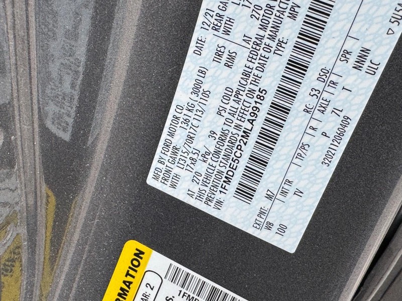 Ford Bronco Vehicle Full-screen Gallery Image 23