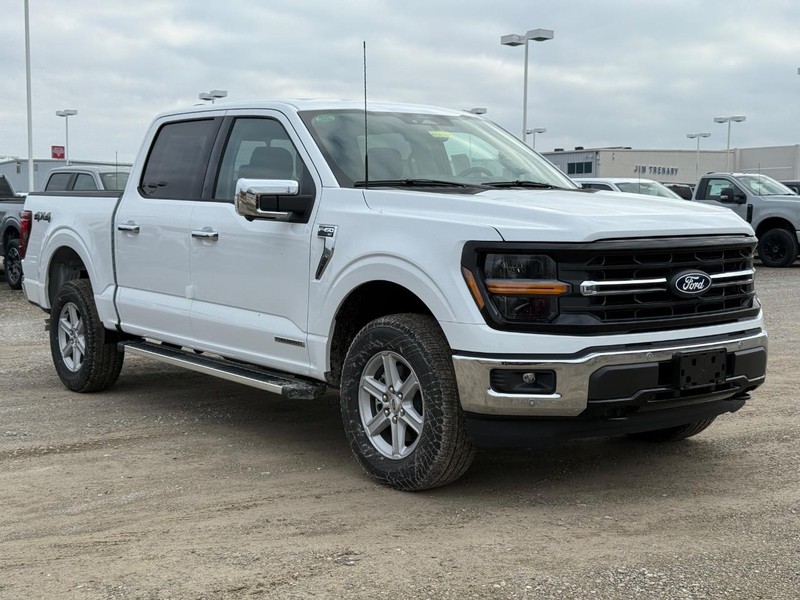 Ford F-150 Vehicle Full-screen Gallery Image 2