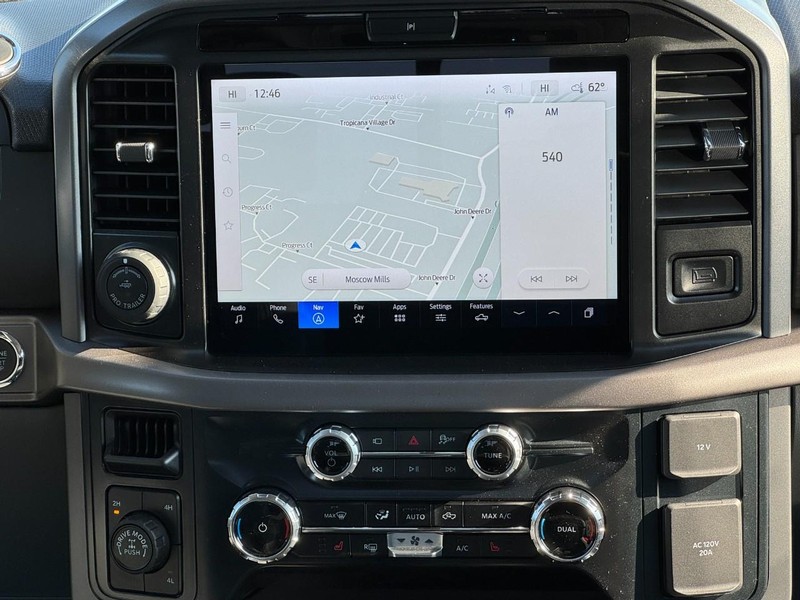 Ford F-150 Vehicle Full-screen Gallery Image 9