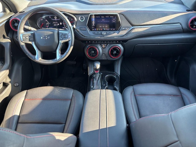 Chevrolet Blazer Vehicle Image 11