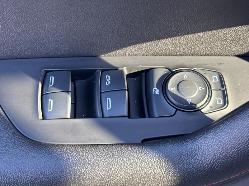 Chevrolet Blazer Vehicle Image 24