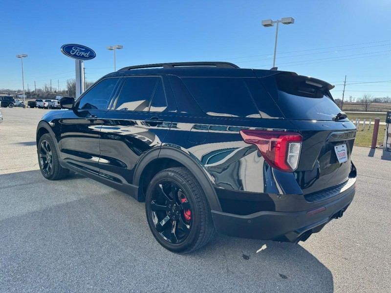 Ford Explorer Vehicle Image 06