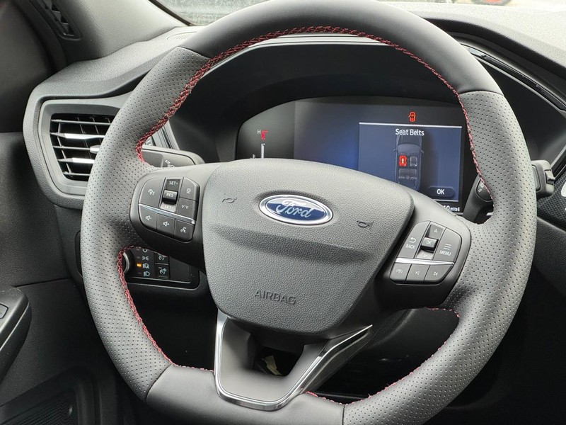 Ford Escape Vehicle Image 07