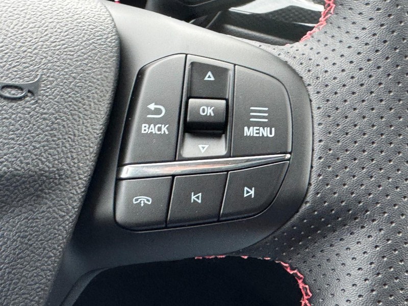 Ford Escape Vehicle Image 13