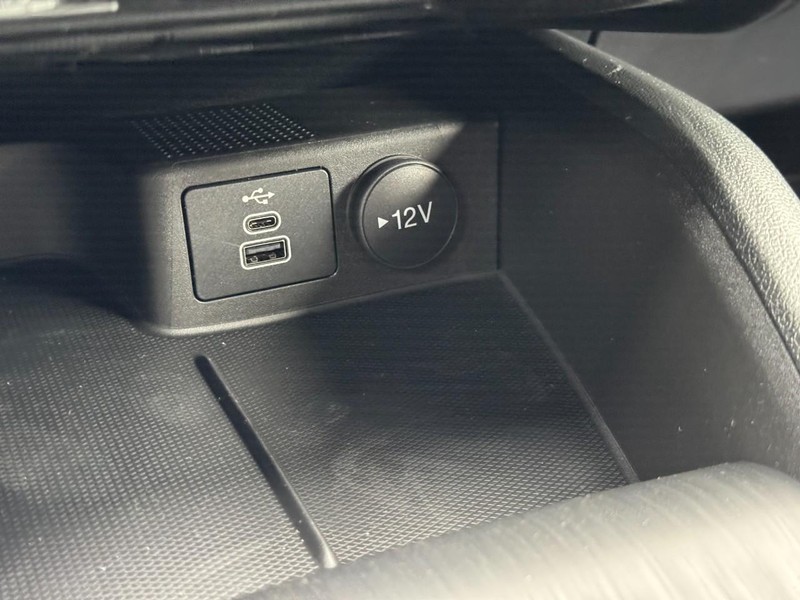 Ford Escape Vehicle Image 15