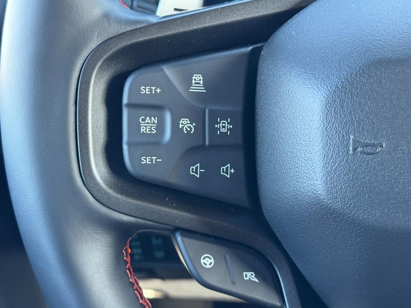 Ford Bronco Vehicle Image 14