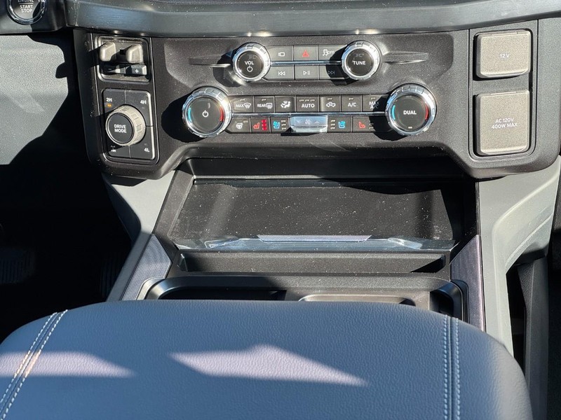 Ford Super Duty F-250 SRW Vehicle Image 10