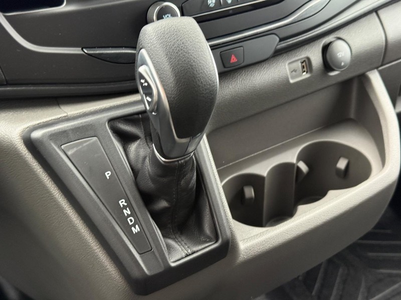 Ford Transit Cargo Van Vehicle Full-screen Gallery Image 14