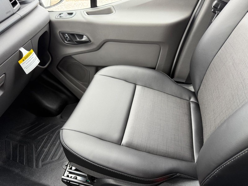 Ford Transit Cargo Van Vehicle Full-screen Gallery Image 15