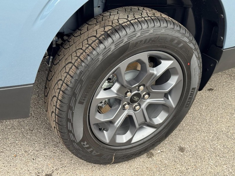 Ford Maverick Vehicle Image 05