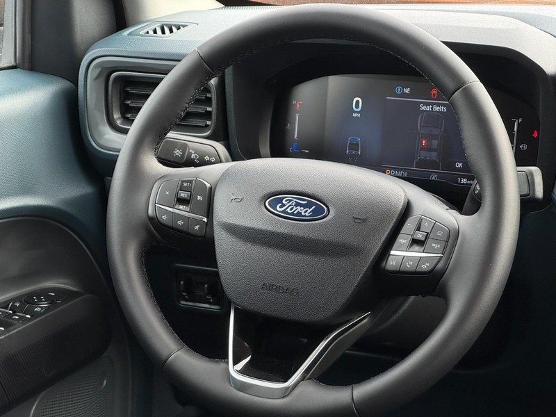 Ford Maverick Vehicle Image 07