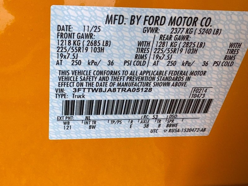 Ford Maverick Vehicle Image 17