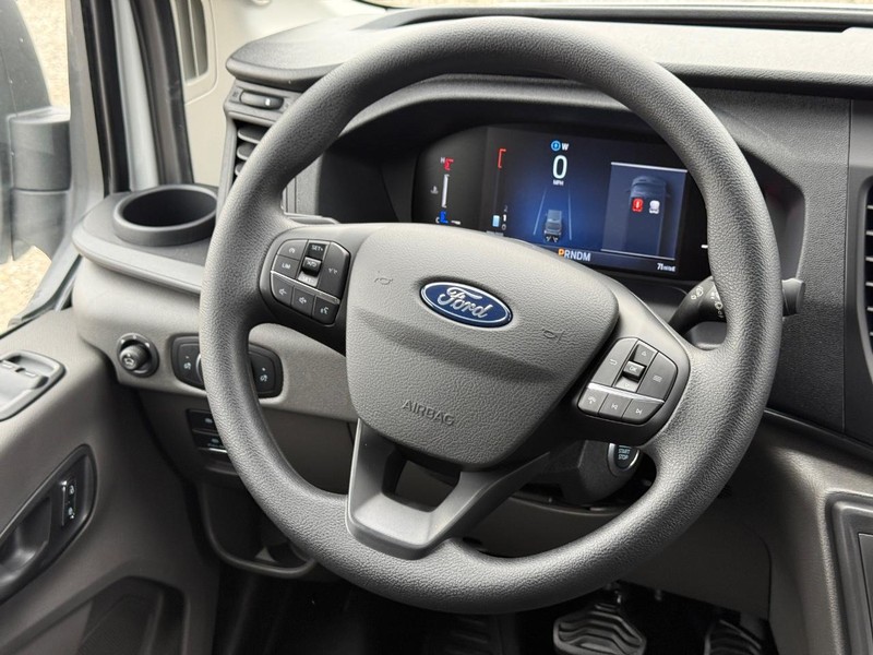 Ford Transit Cargo Van Vehicle Full-screen Gallery Image 8