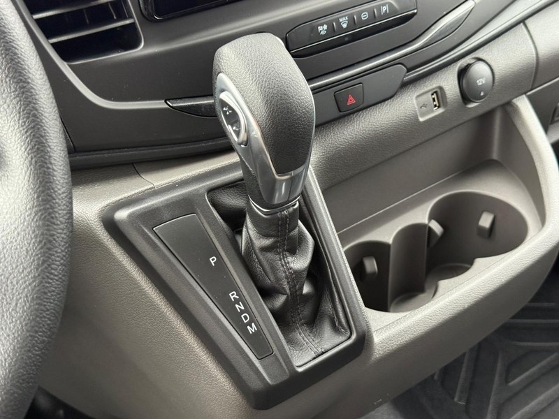 Ford Transit Cargo Van Vehicle Full-screen Gallery Image 14