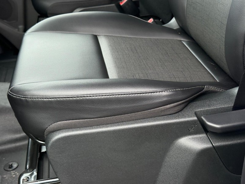 Ford Transit Cargo Van Vehicle Full-screen Gallery Image 18