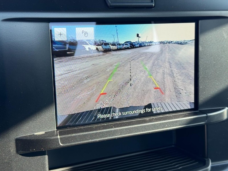 Ford Super Duty F-250 SRW Vehicle Image 15