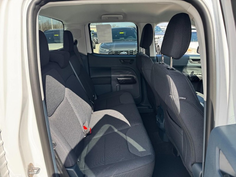 Ford Maverick Vehicle Image 09