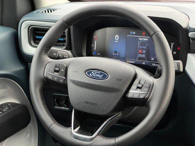Ford Maverick Vehicle Image 07